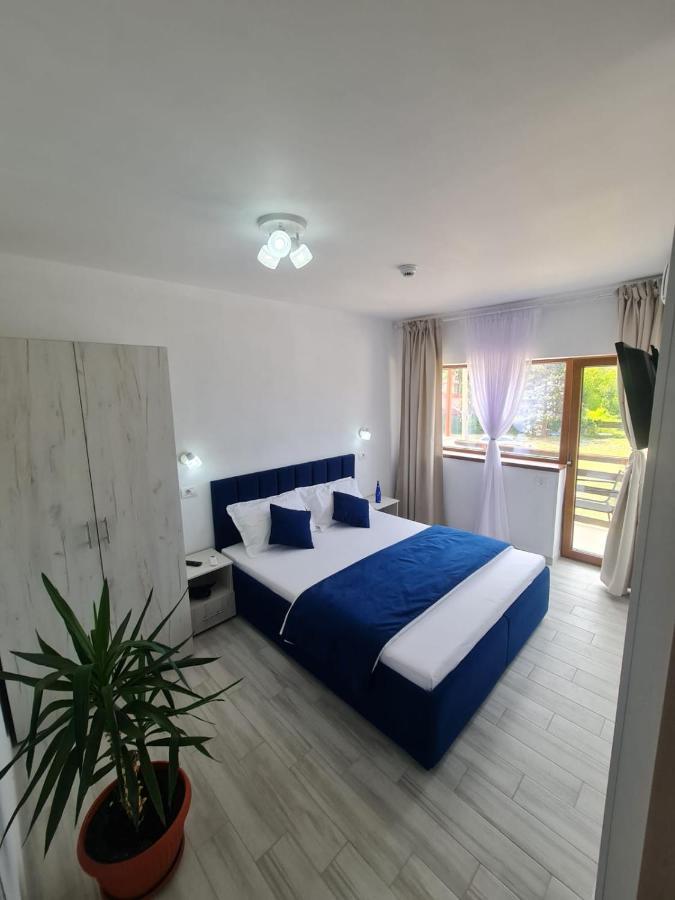 Yuka Otel Vama Veche Dış mekan fotoğraf