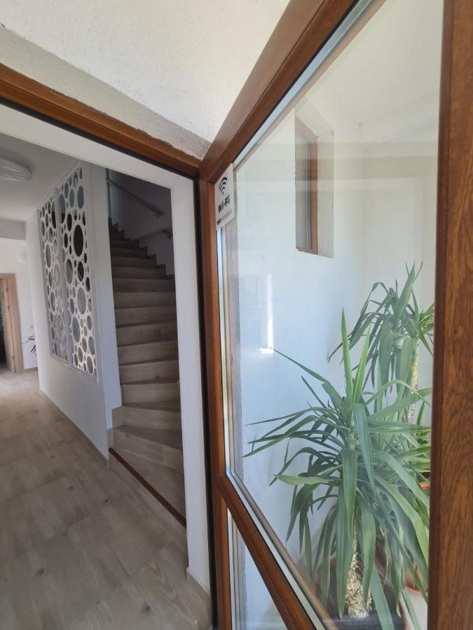 Yuka Otel Vama Veche Dış mekan fotoğraf